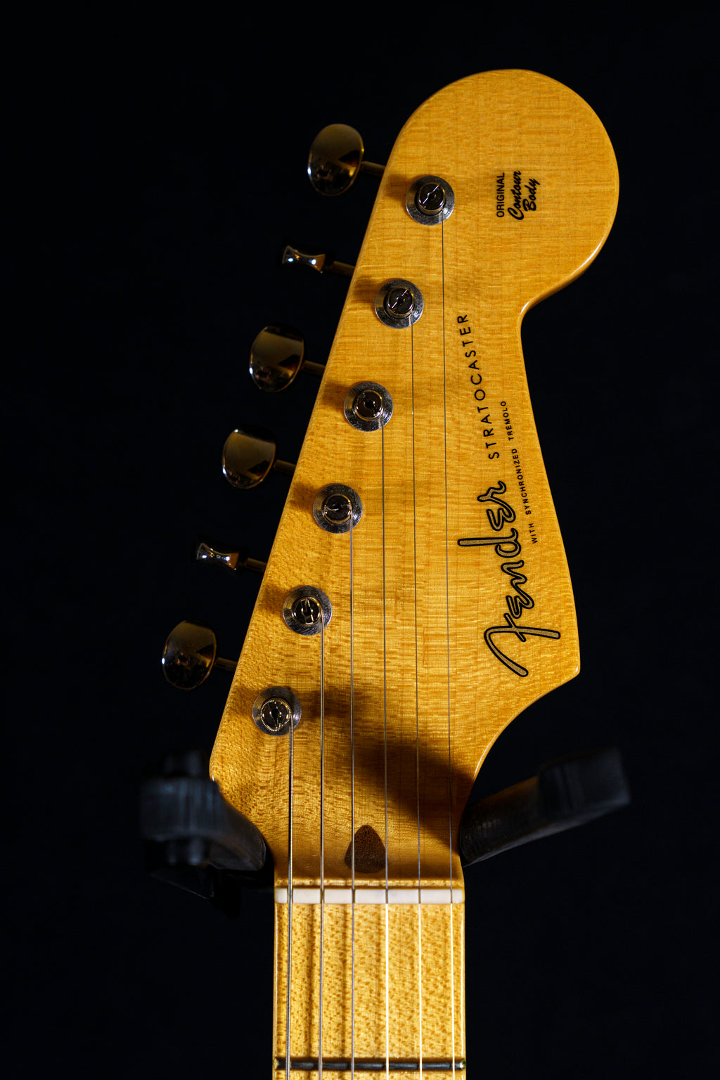 2018 Fender Eric Johnson Thinline Stratocaster – Vintage White (Mint/COA)