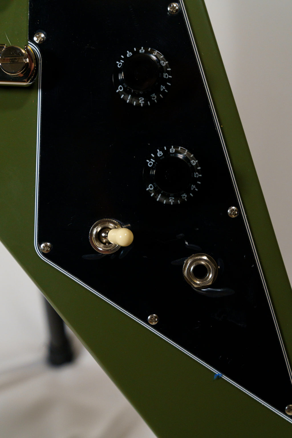 2021 Gibson Flying V Tribute – Rare "Worn Olive Drab" Exclusive (MINT / NOS)