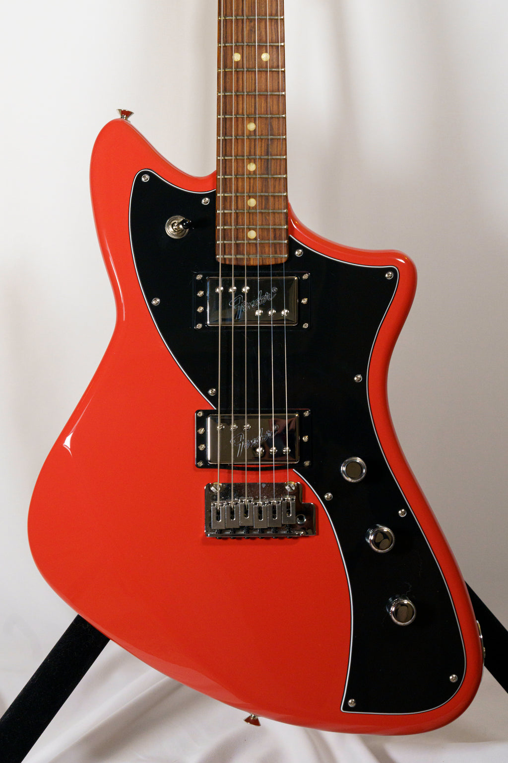 2023 Fender Player Plus Meteora HH – Fiesta Red