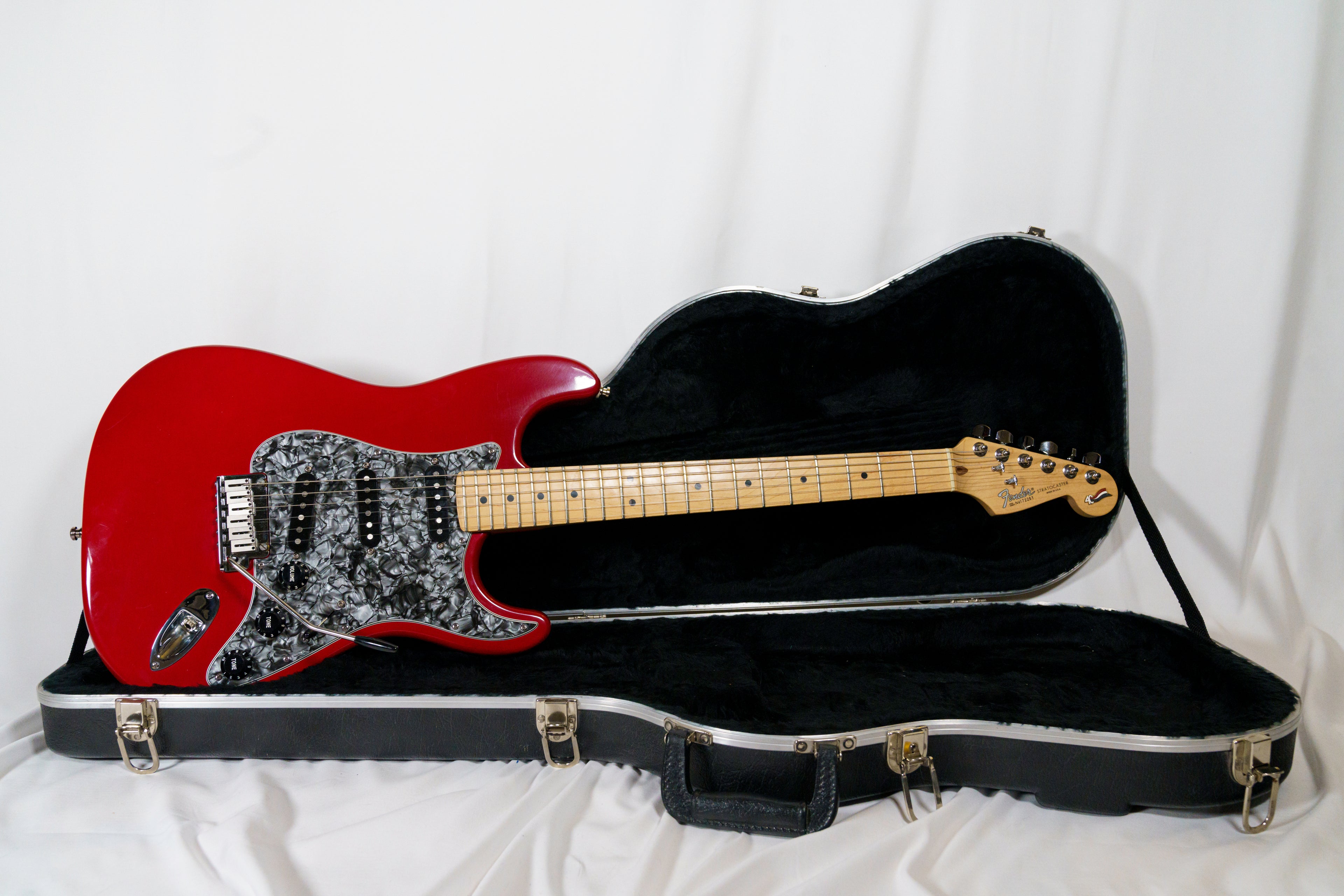 1994 Fender 40th Anniversary American Special Stratocaster – Lipstick Red
