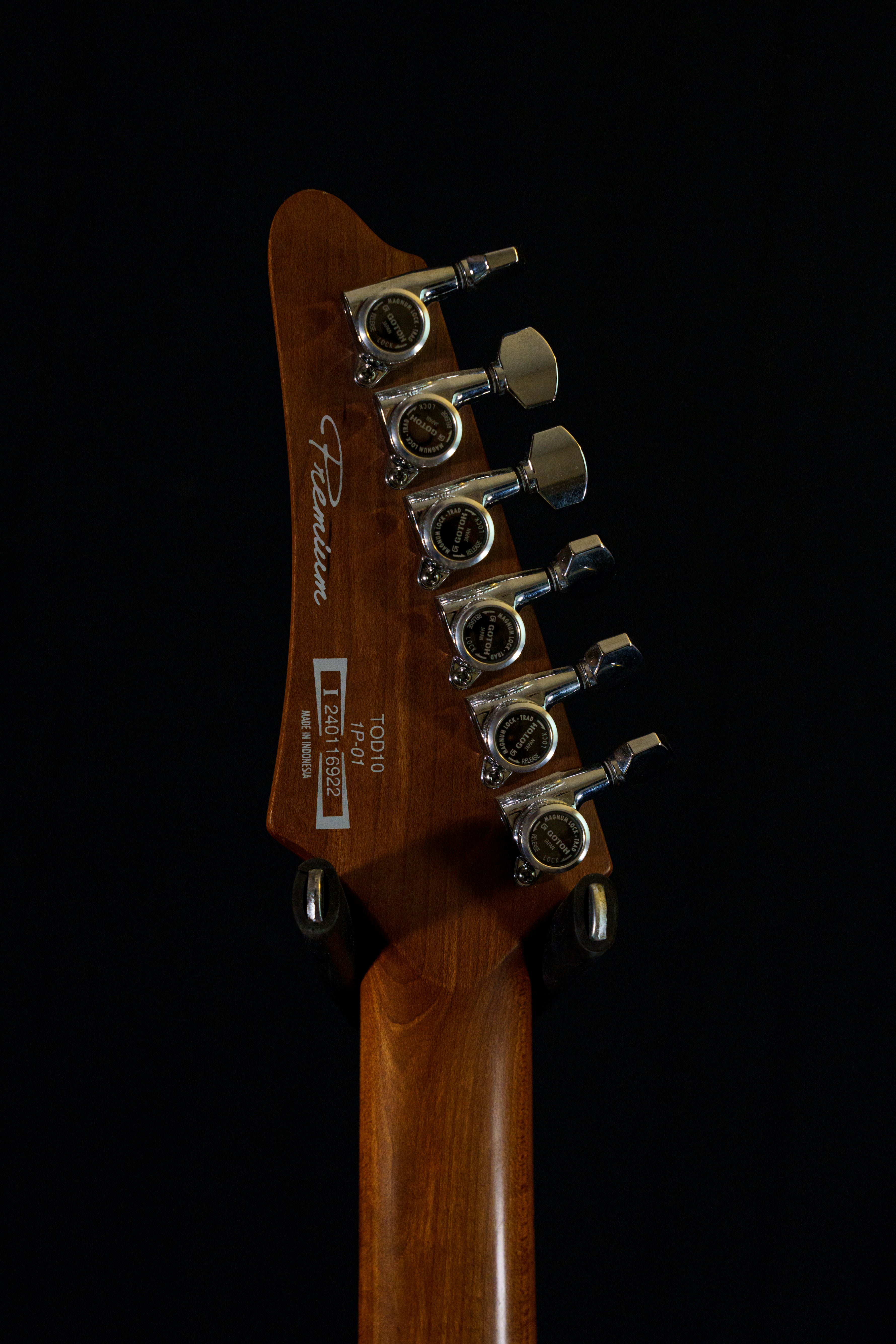 Ibanez TOD10 Tim Henson Signature – Classic Silver (2024)